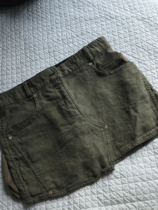 Luxury IRFE Skirt - Picture 1 of 11